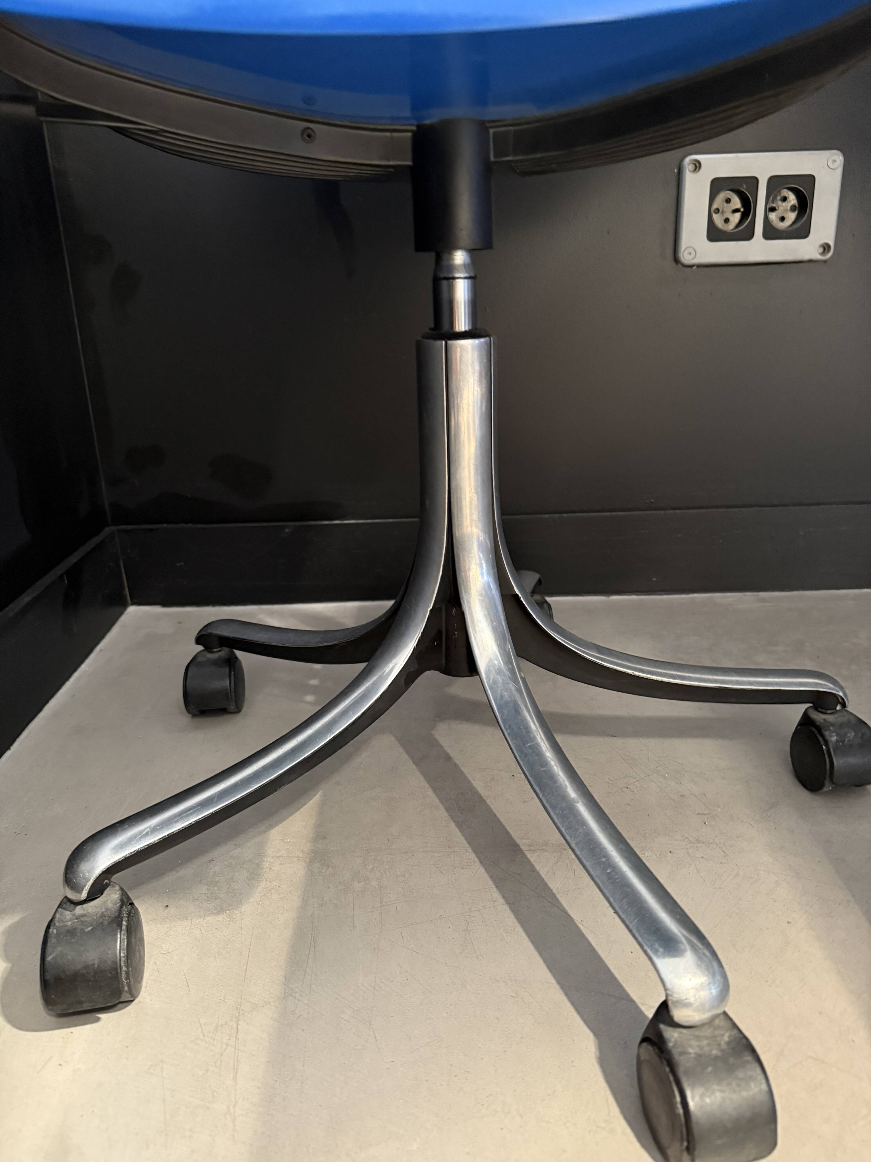 Modus chair Osvaldo Tecno