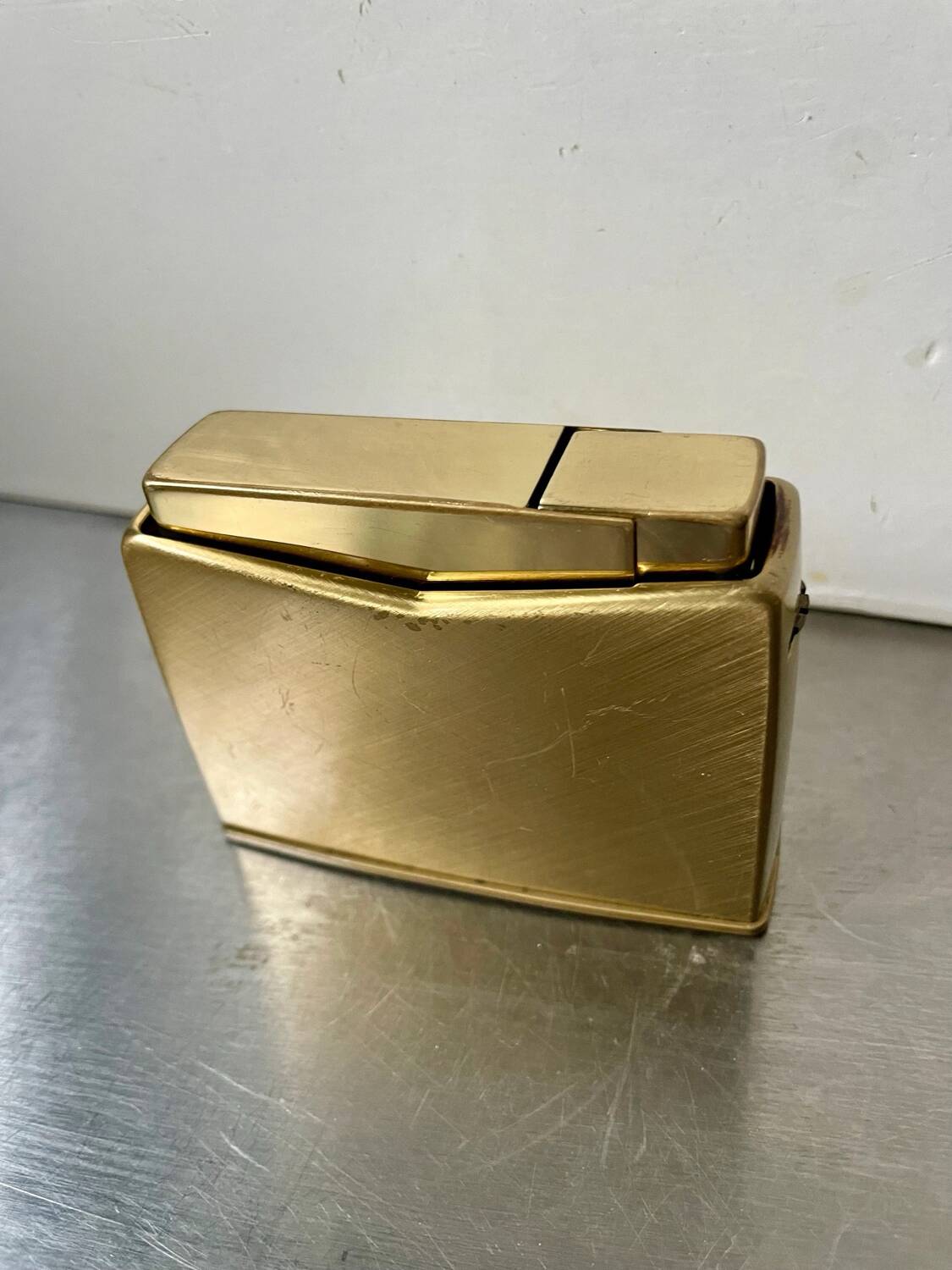 Vintage metal table lighter designed by sigvard bernadotte