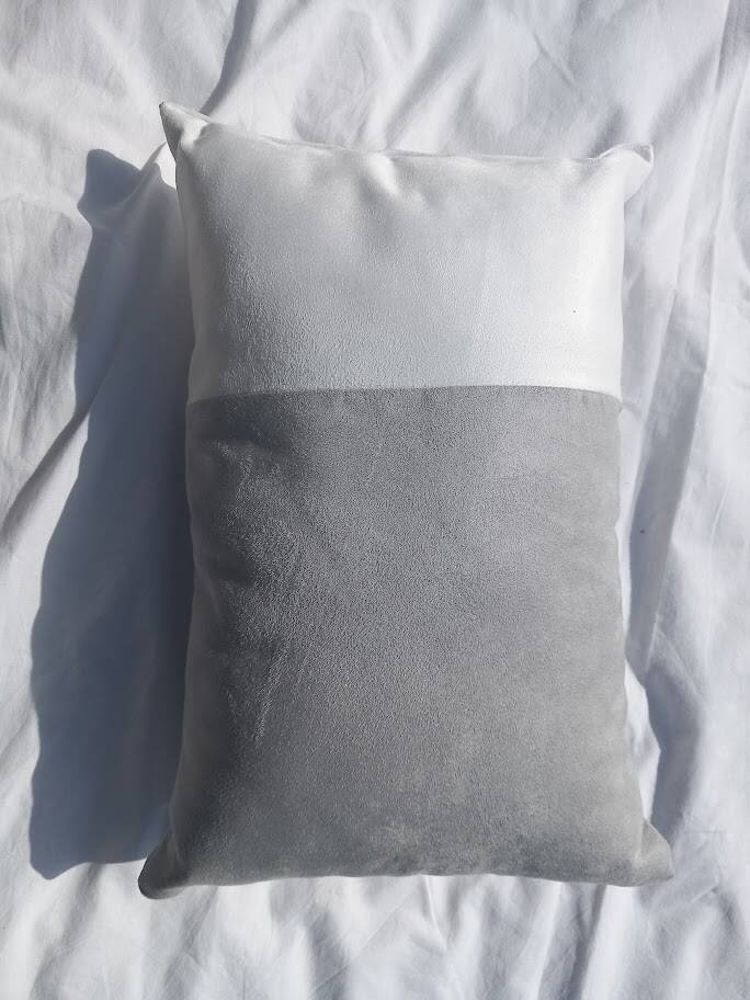 white/gray cushion