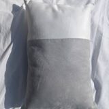 white/gray cushion