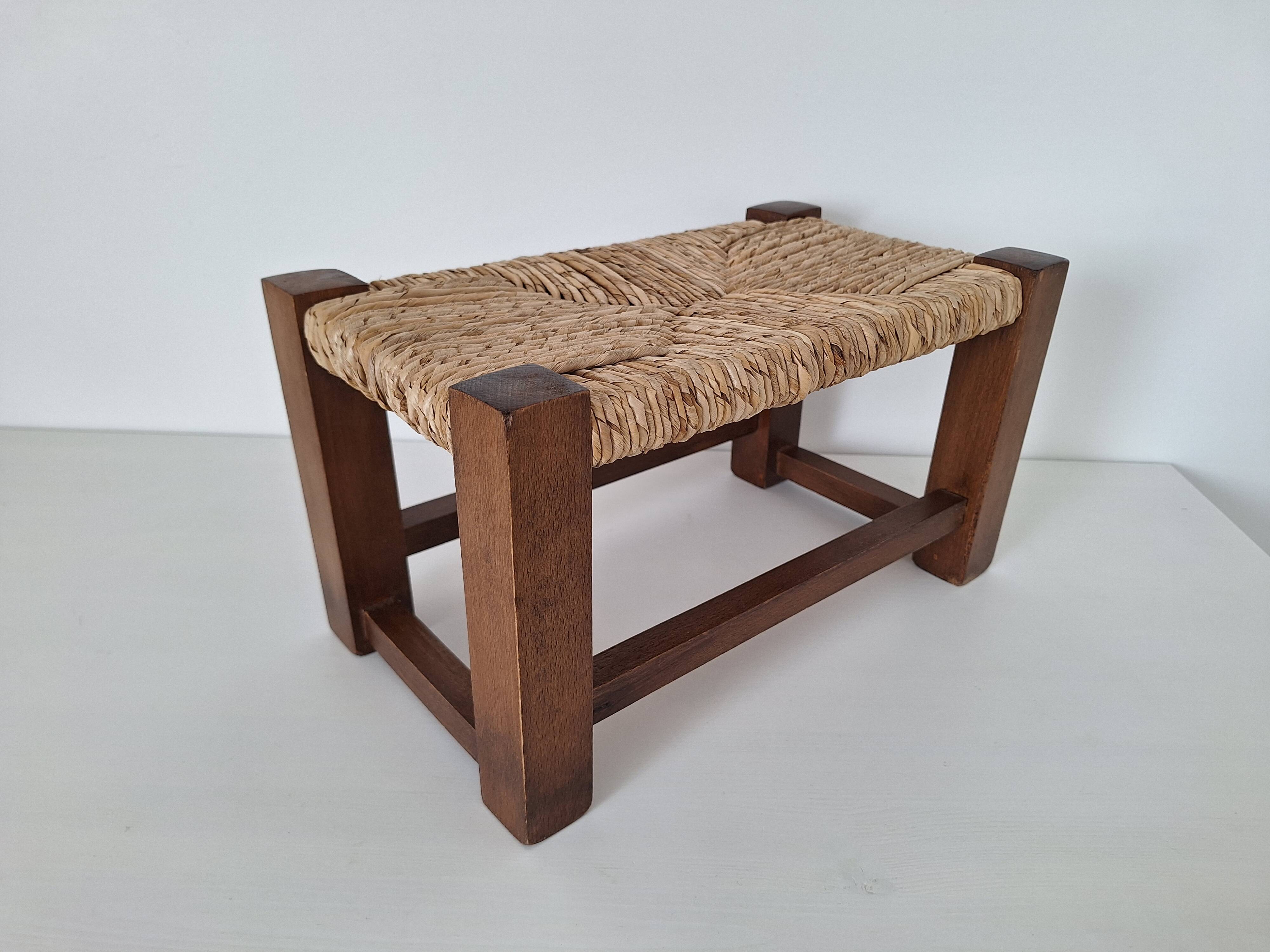 Marche pied / Tabouret en bois et paille