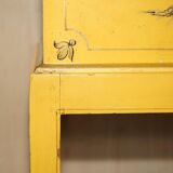 Antique Japanese commode hand-painted and lacquered.