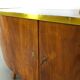 Buffet vintage avec plateau en verre et bord en laiton, meuble TV