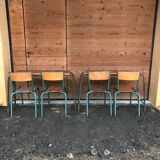 School desk with its 2 chairs