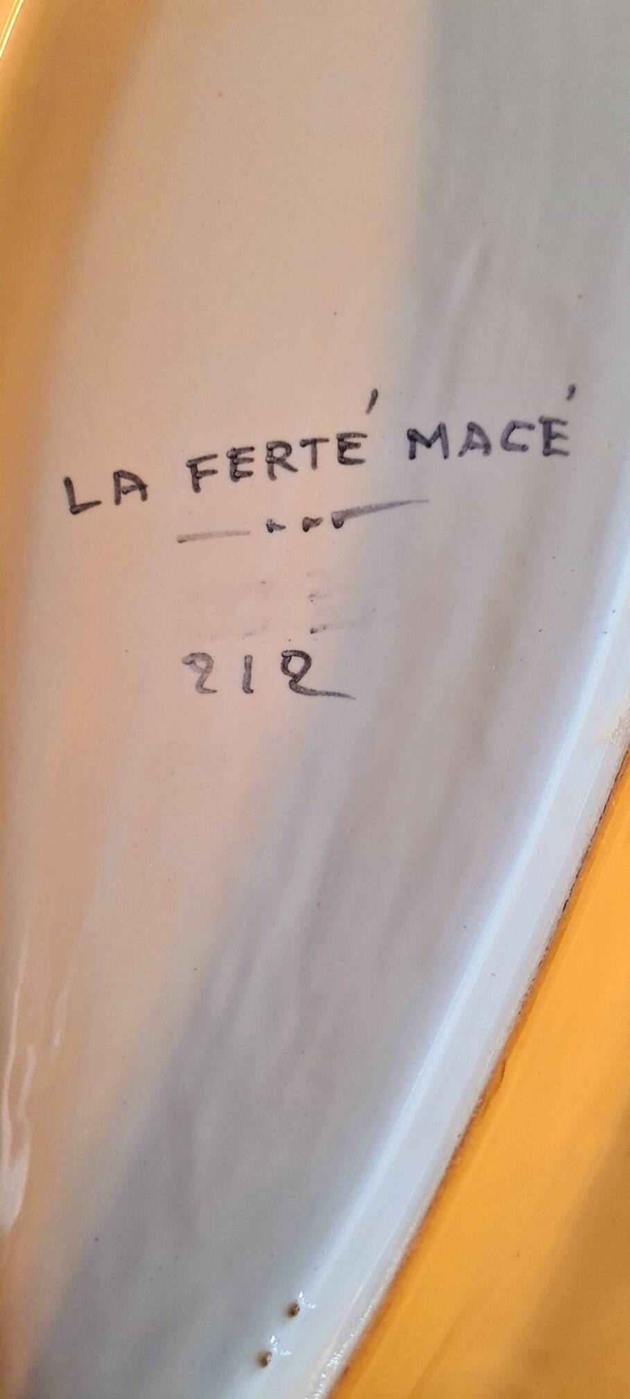 Large earthenware dish