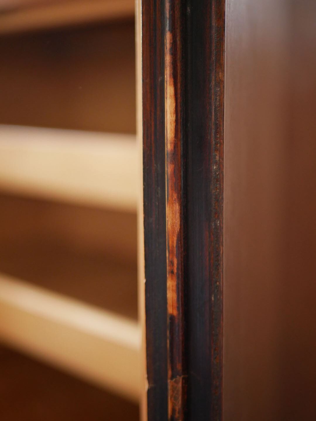 Art deco shoe cabinet