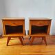 Paire de tables de chevets vintage 1950