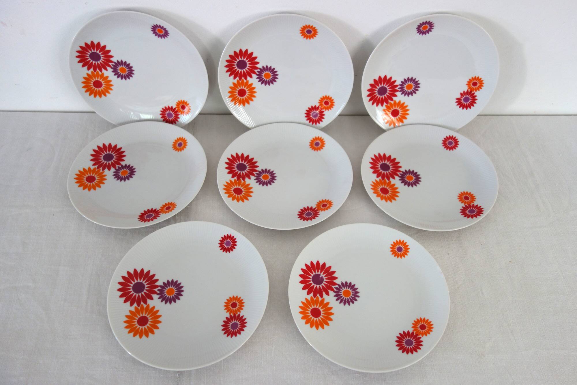 8 dessert plates Seltmann Weiden West Germany 70s