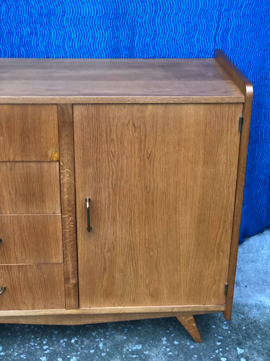 VINTAGE CHEST OF DRAWERS/STORAGE UNIT 1960
