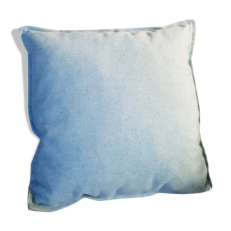 Light grey felt square cushion