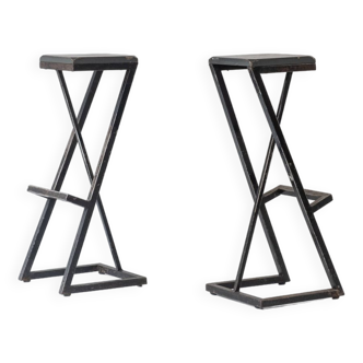 Ensemble de deux tabourets de bar prototypes des années 1950.