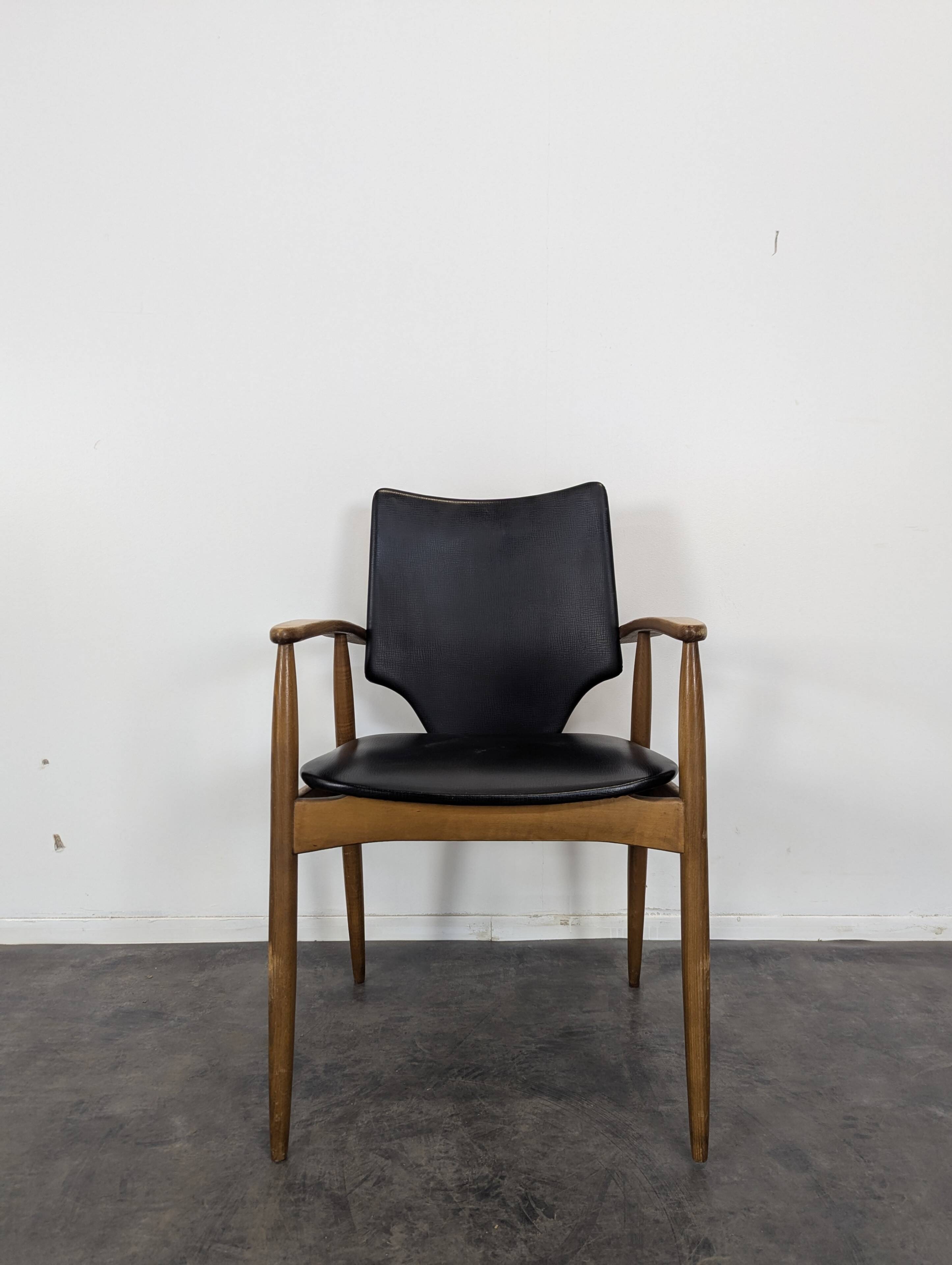 Fauteuil scandinave en teck