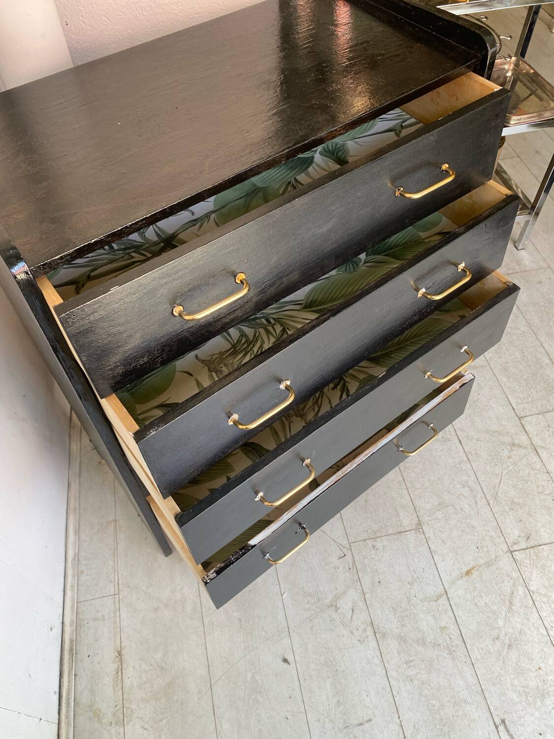 Black chest of drawers