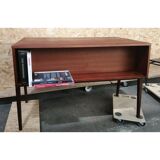 RV desk on compass feet