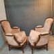Paire de fauteuils de style Louis XV