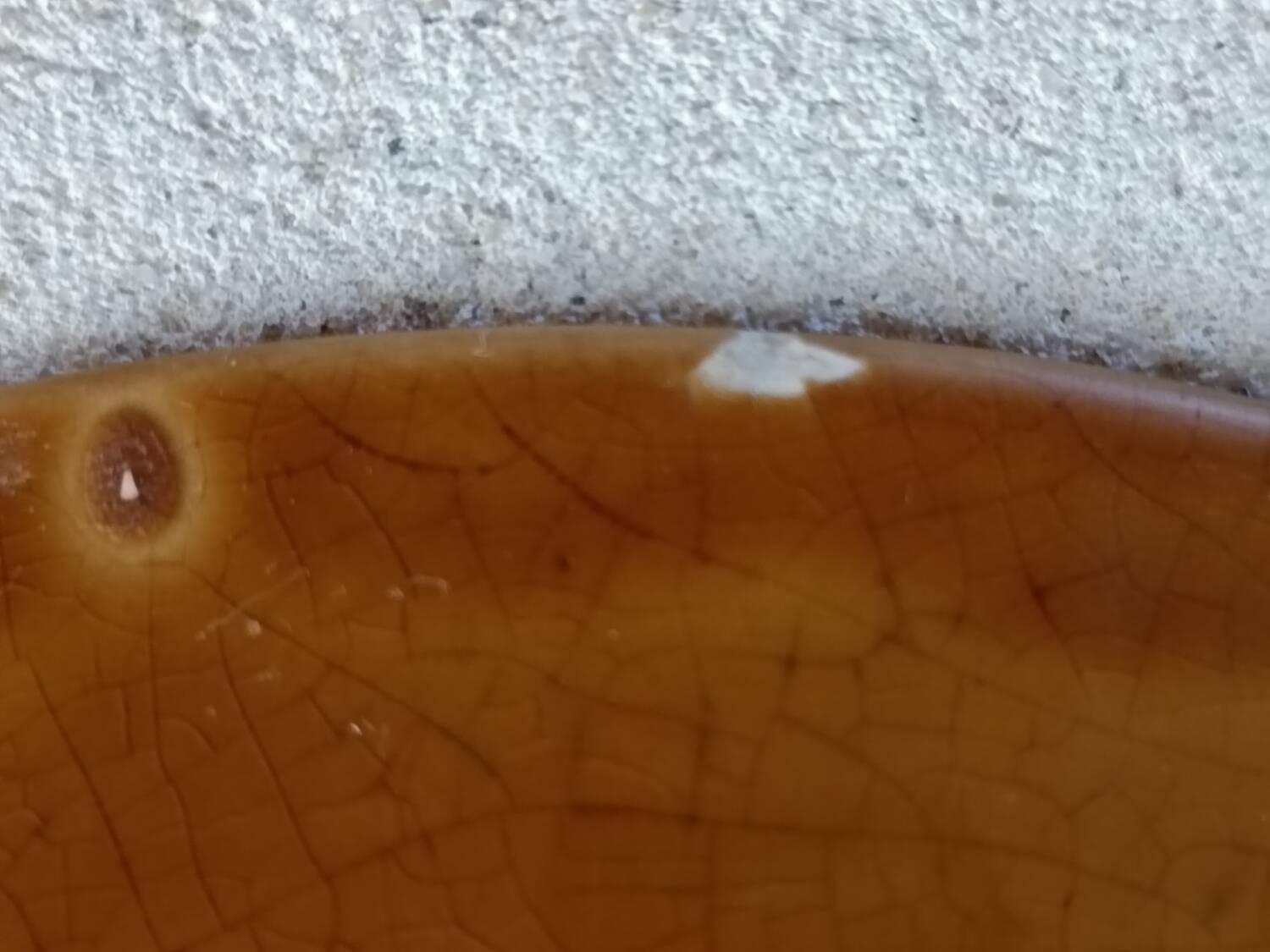 2 vintage Longchamp plates