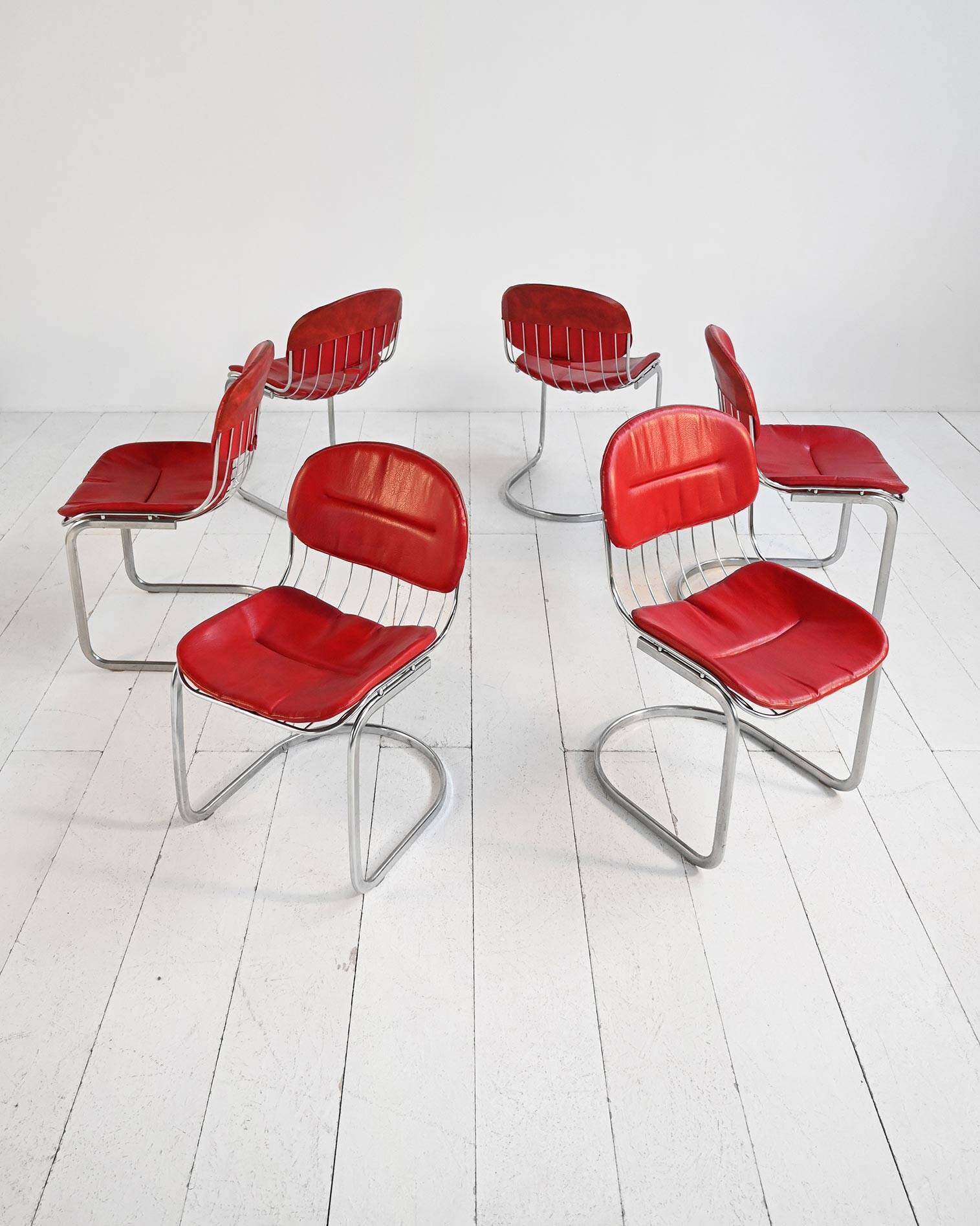 Cantilever chairs in Rinaldi style Italy 1970s