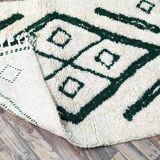 Handwoven Berber rug in green and white, 100x200 cm.