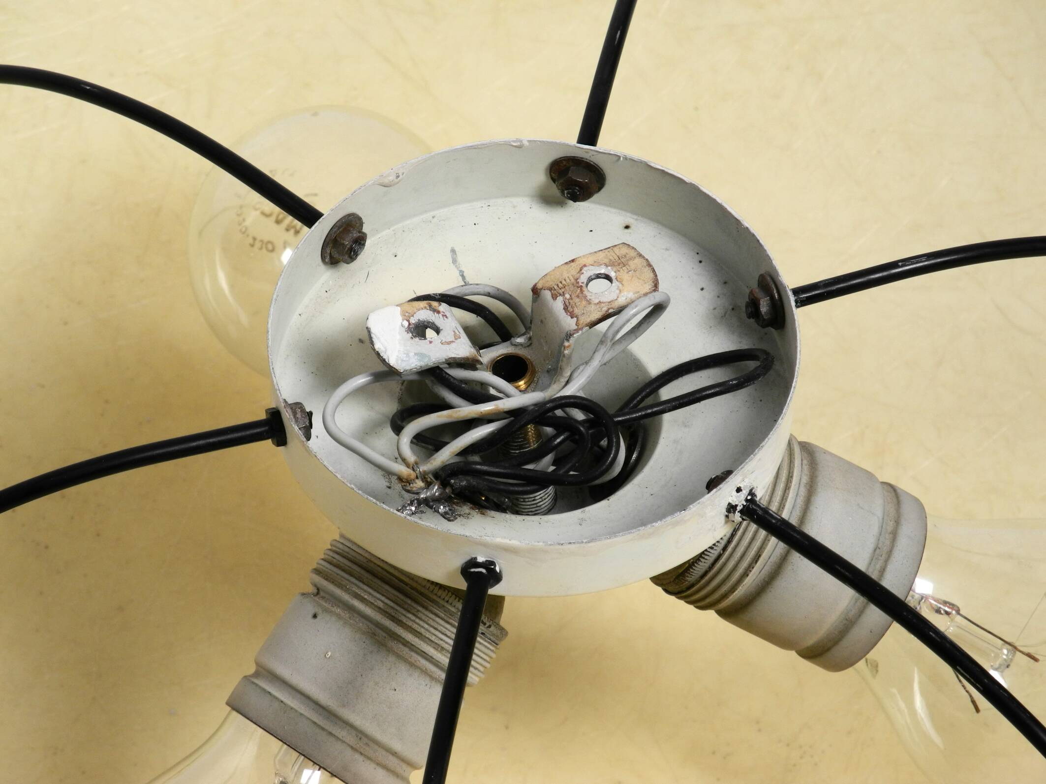 Extremely rare large round Mid Century Modern fiberglass ceiling lamp | Ø 5