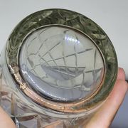 Carafe vintage en verre taillé