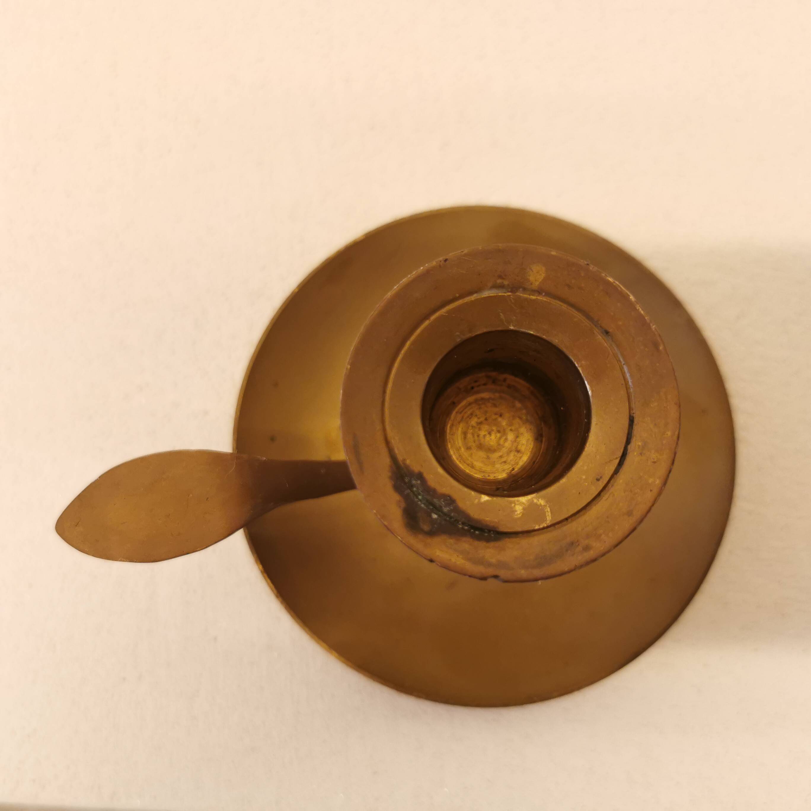 Small hand candle holder