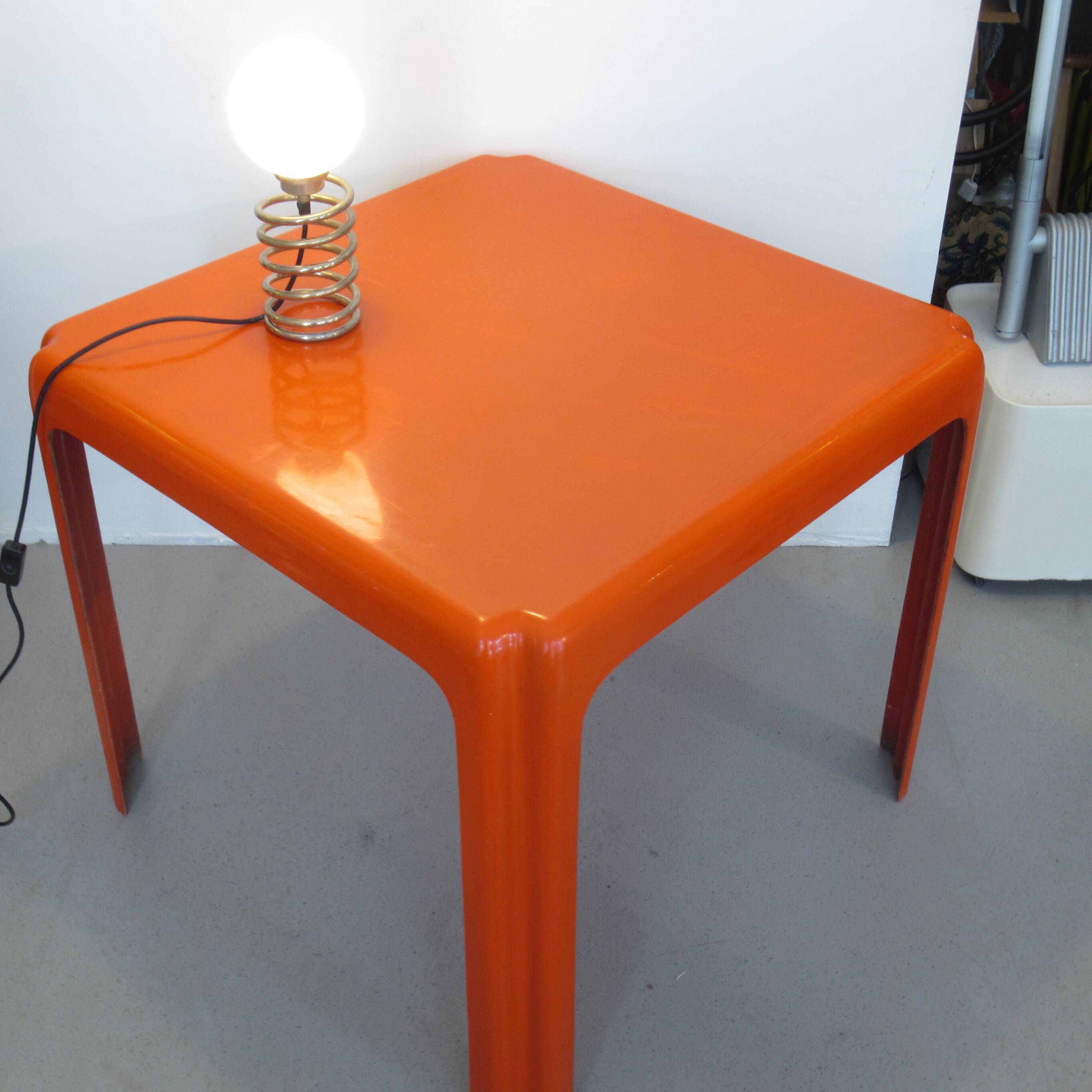 Patrick Gingembre orange fiberglass table 1970