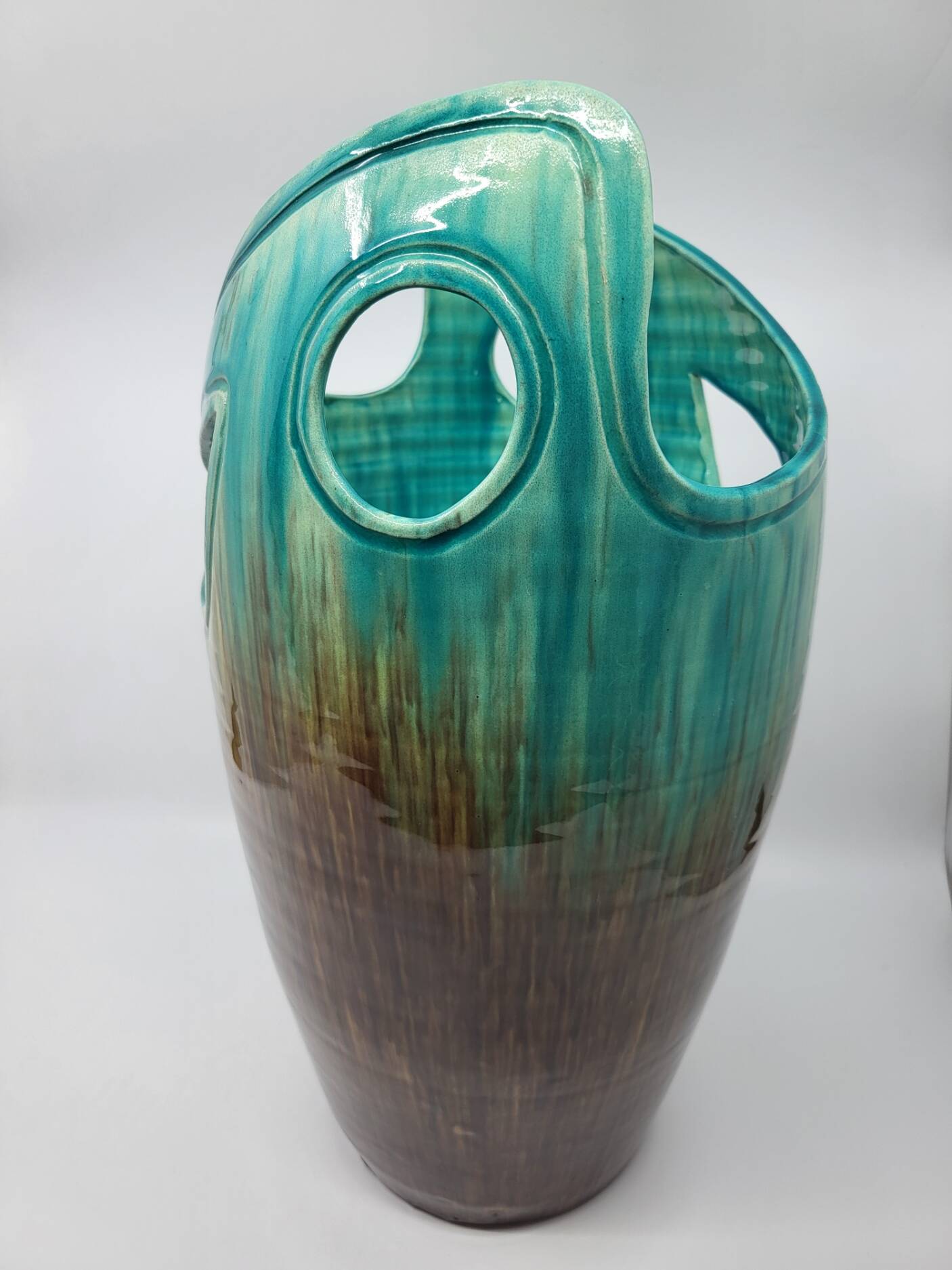 Vase Accolay signé J C en céramique Marron, Bleu France Vintage Design 1960