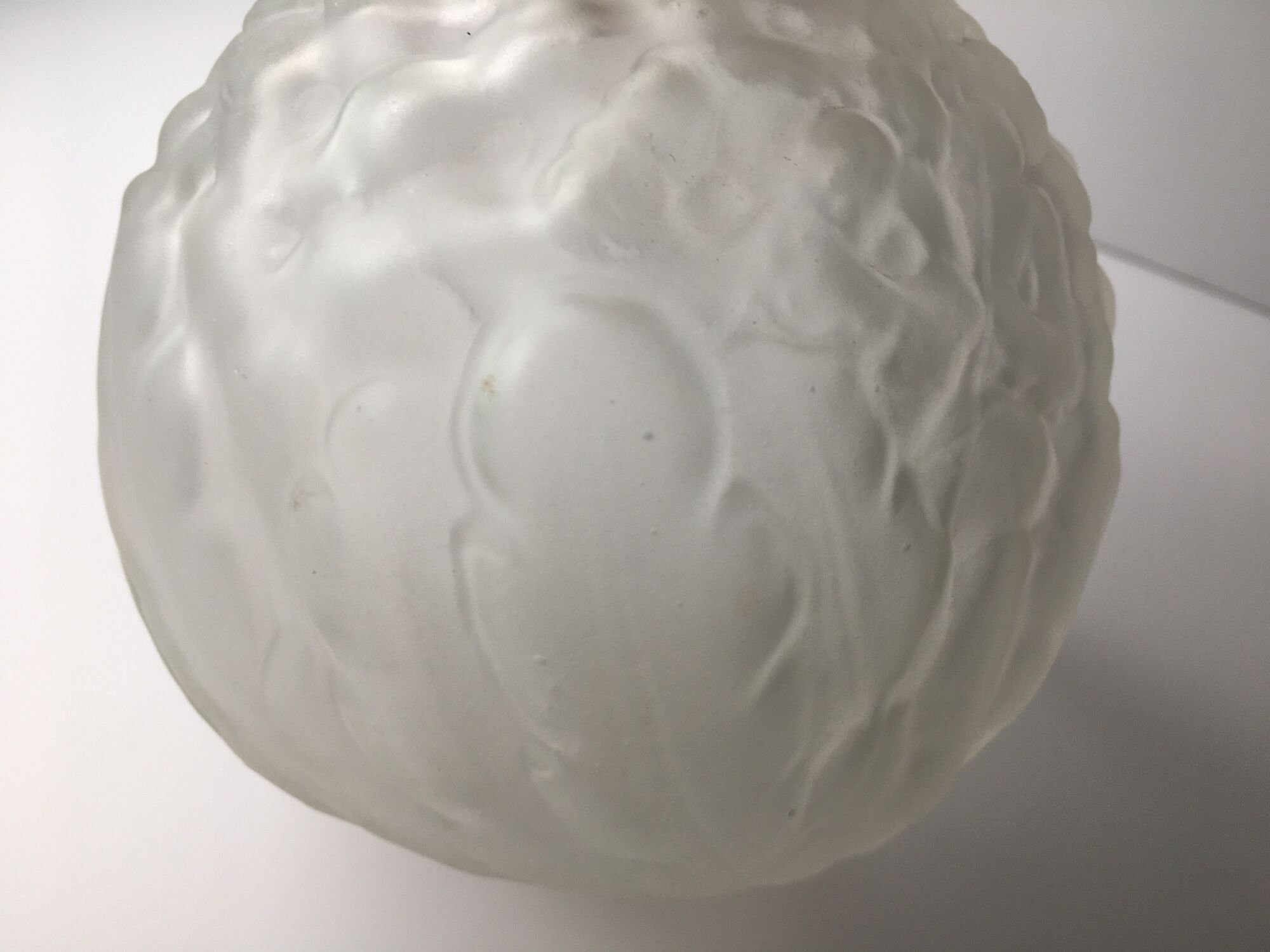 art deco ball vase in moulded pressed glass, satin - 1930s
