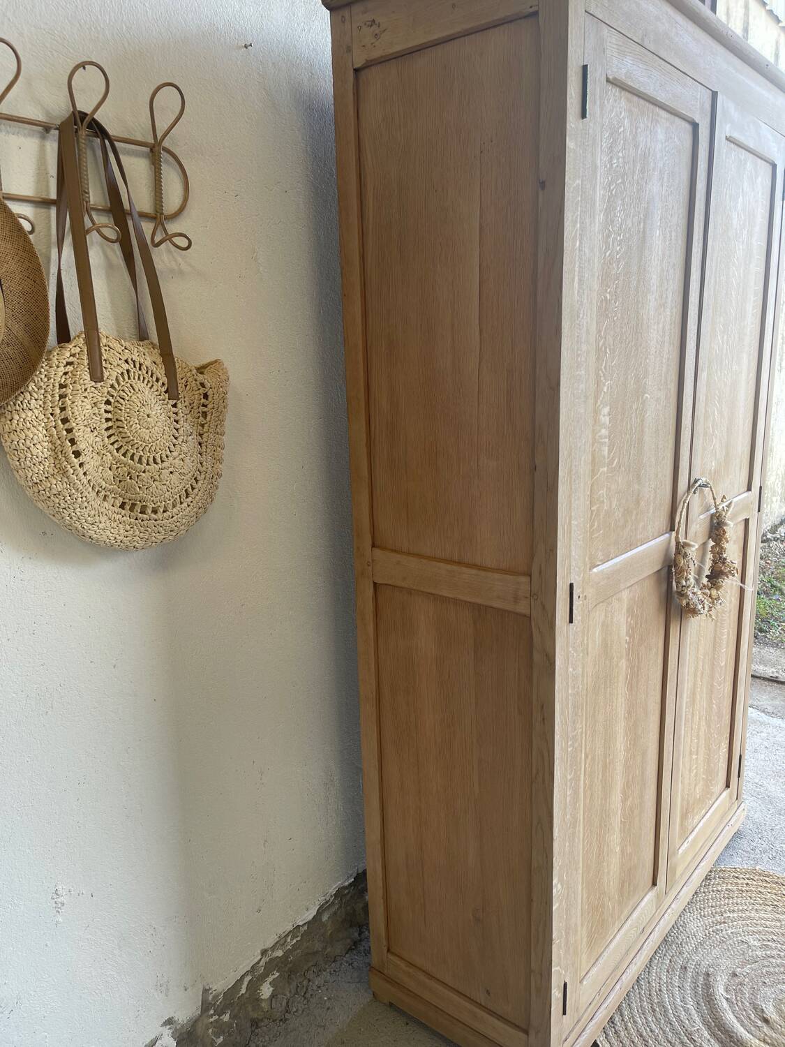 Wardrobe / Parisian wardrobe