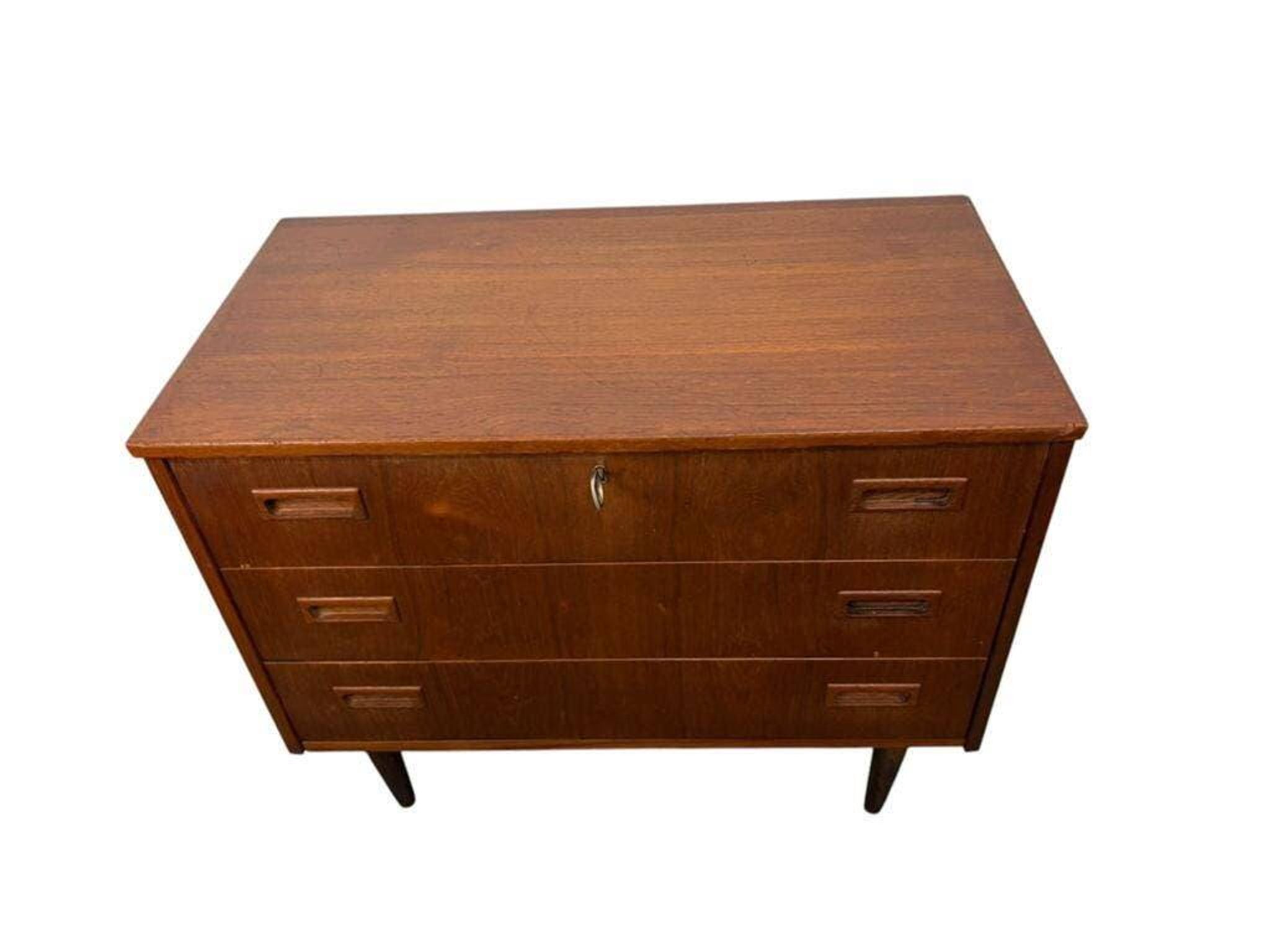 Vintage teak chest of drawers / mid-century wardrobe