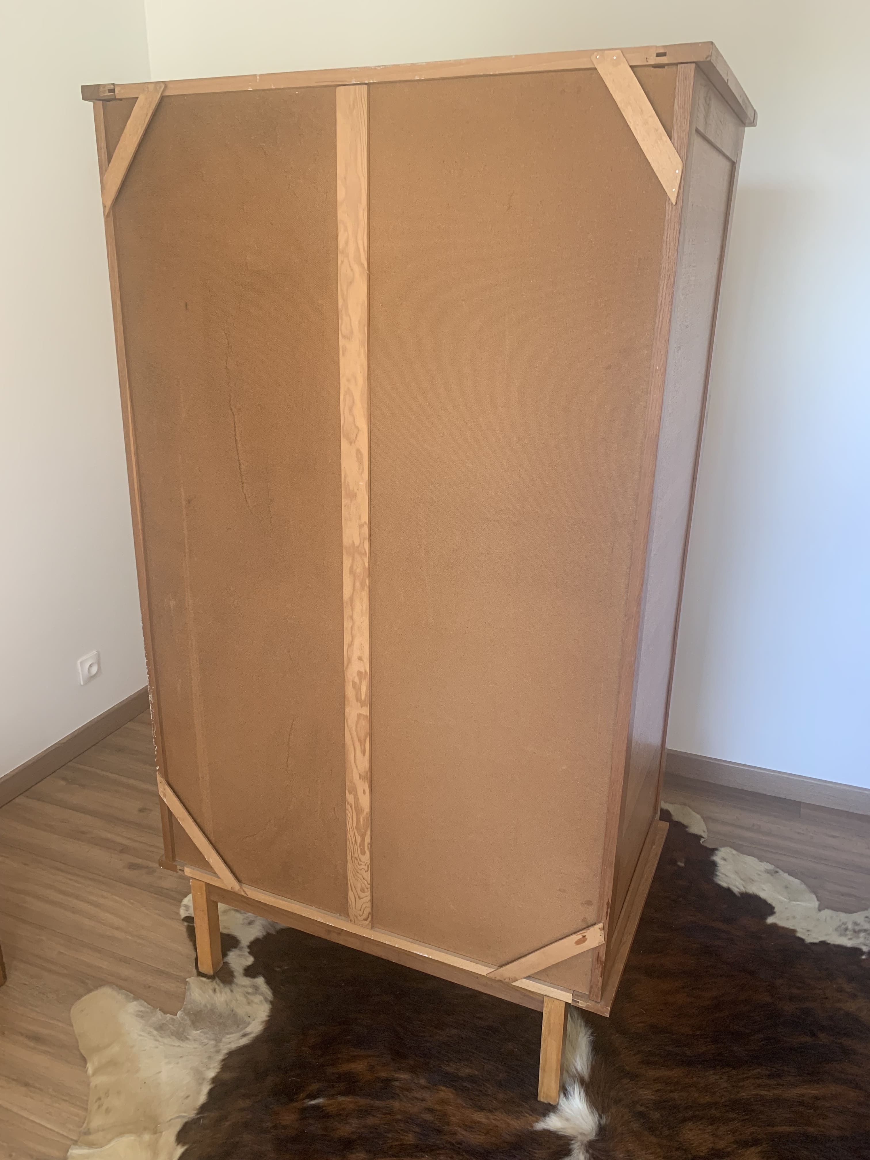 Vintage wardrobe/ wardrobe