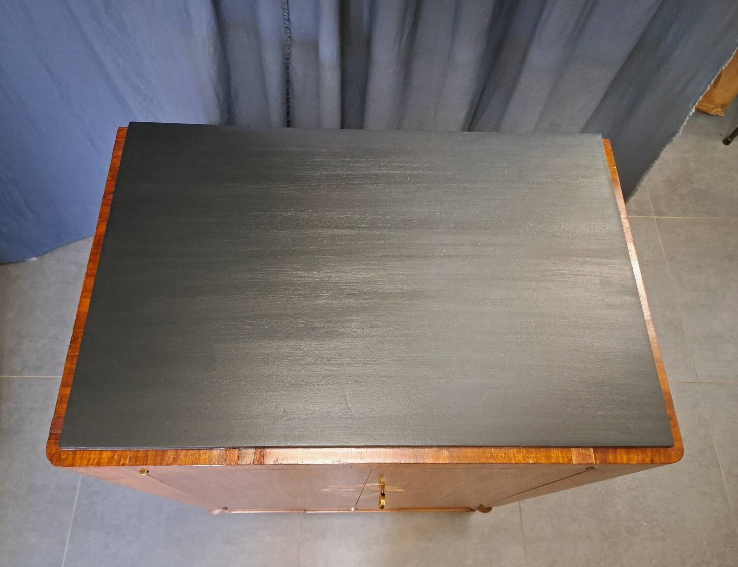 Buffet Art déco en acajou et marqueterie