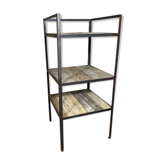 Industrial shelf