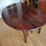 Oval wooden table with 3 extensions