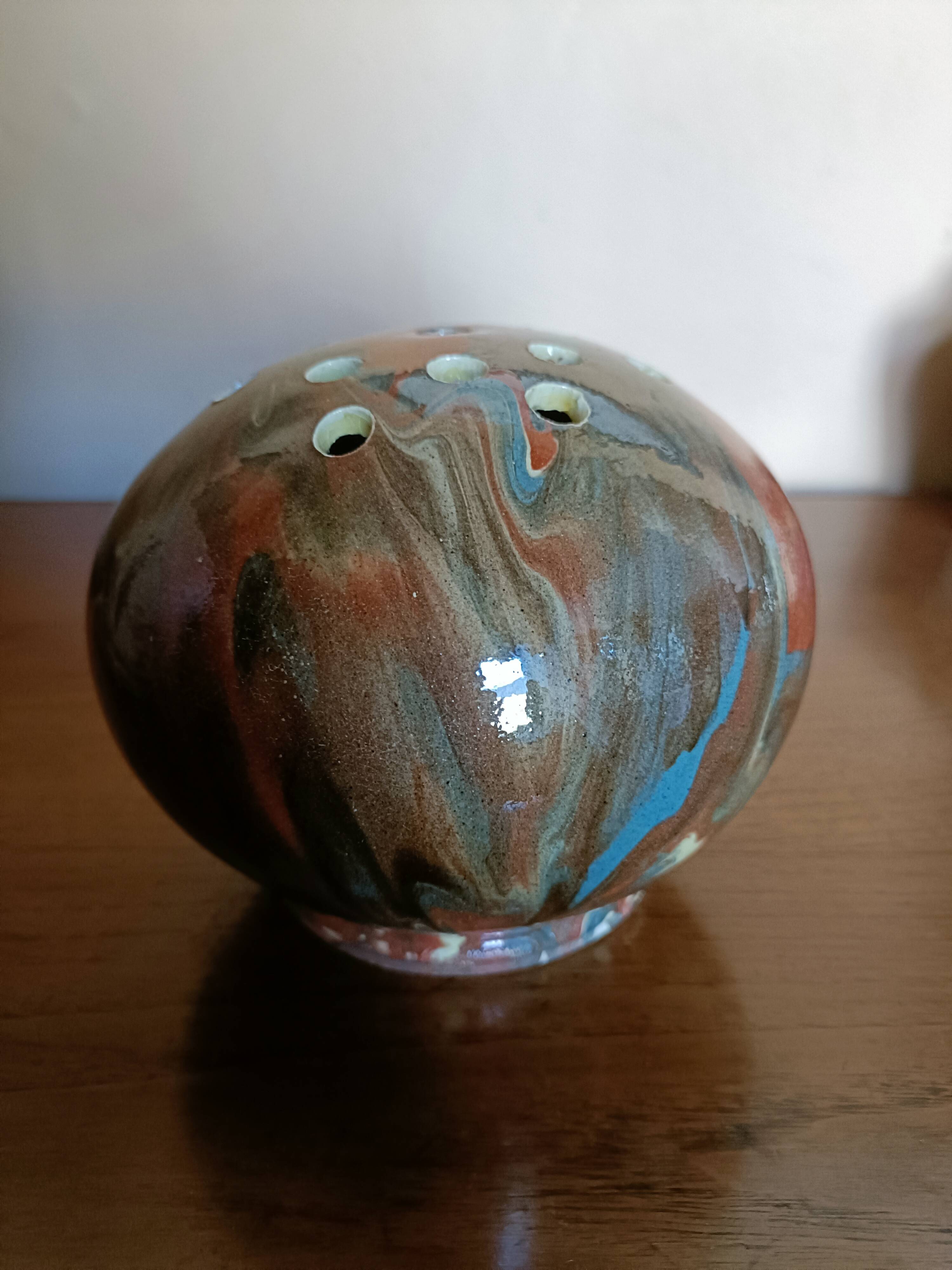 Spades flowers in mixed earth