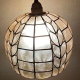 Mother-of-pearl and brass suspension