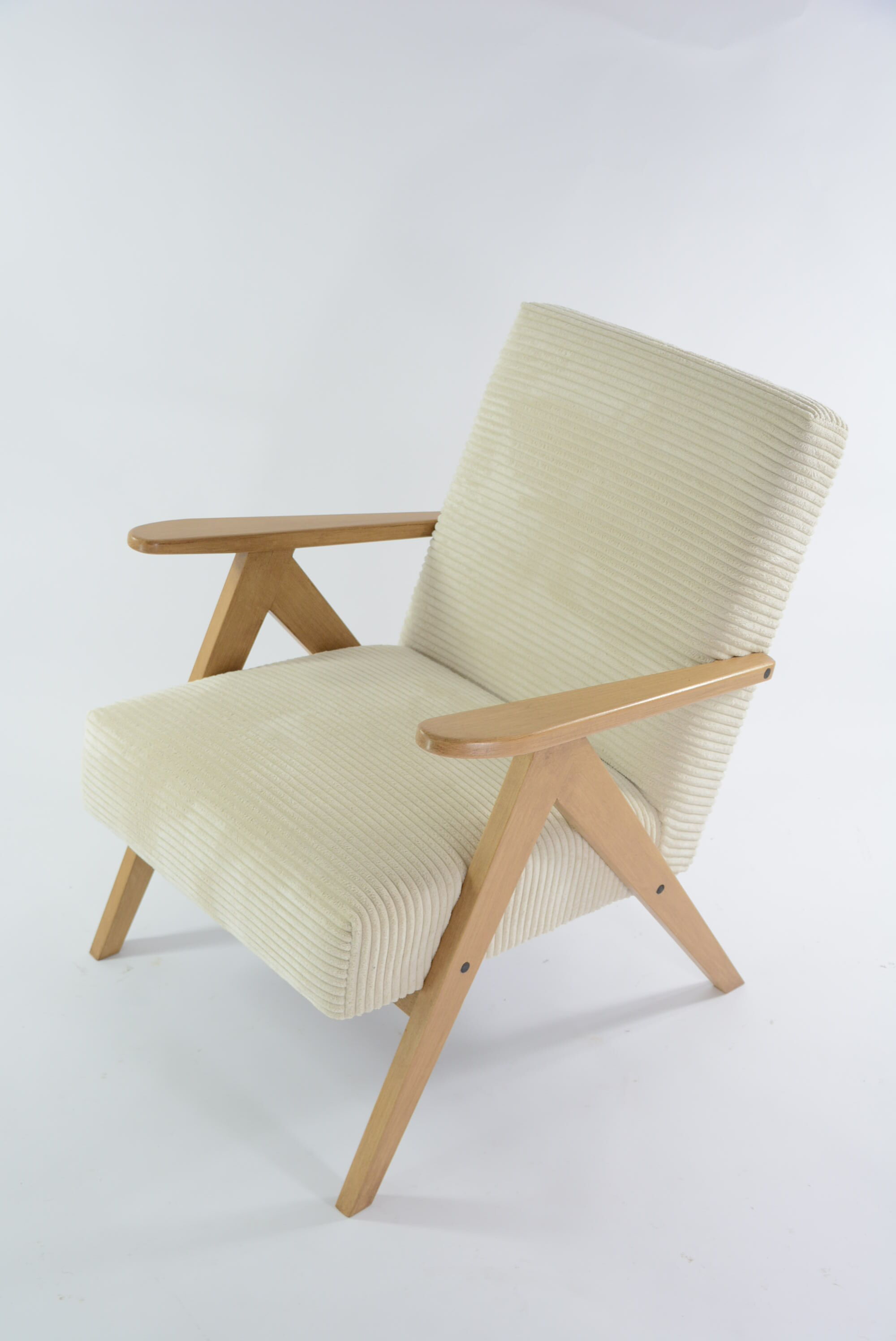 Kompas cream corduroy armchair