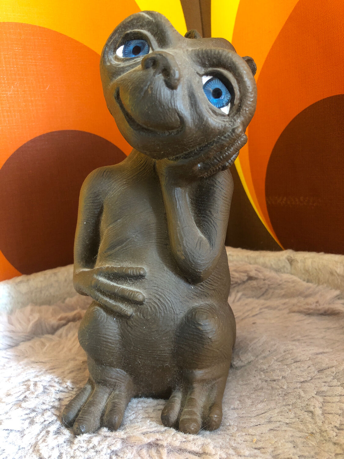 Official figurine ET the extra terrestrial numbered removal model