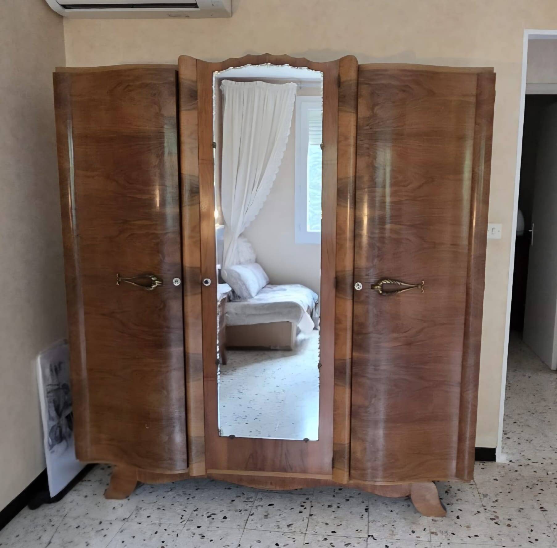 Armoire Art Déco
