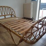 Rattan basket bed