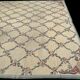 Rug with small dots 500x280 cm