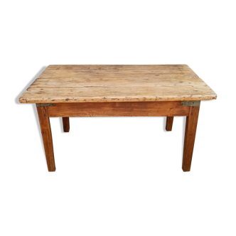 Old farm coffee table