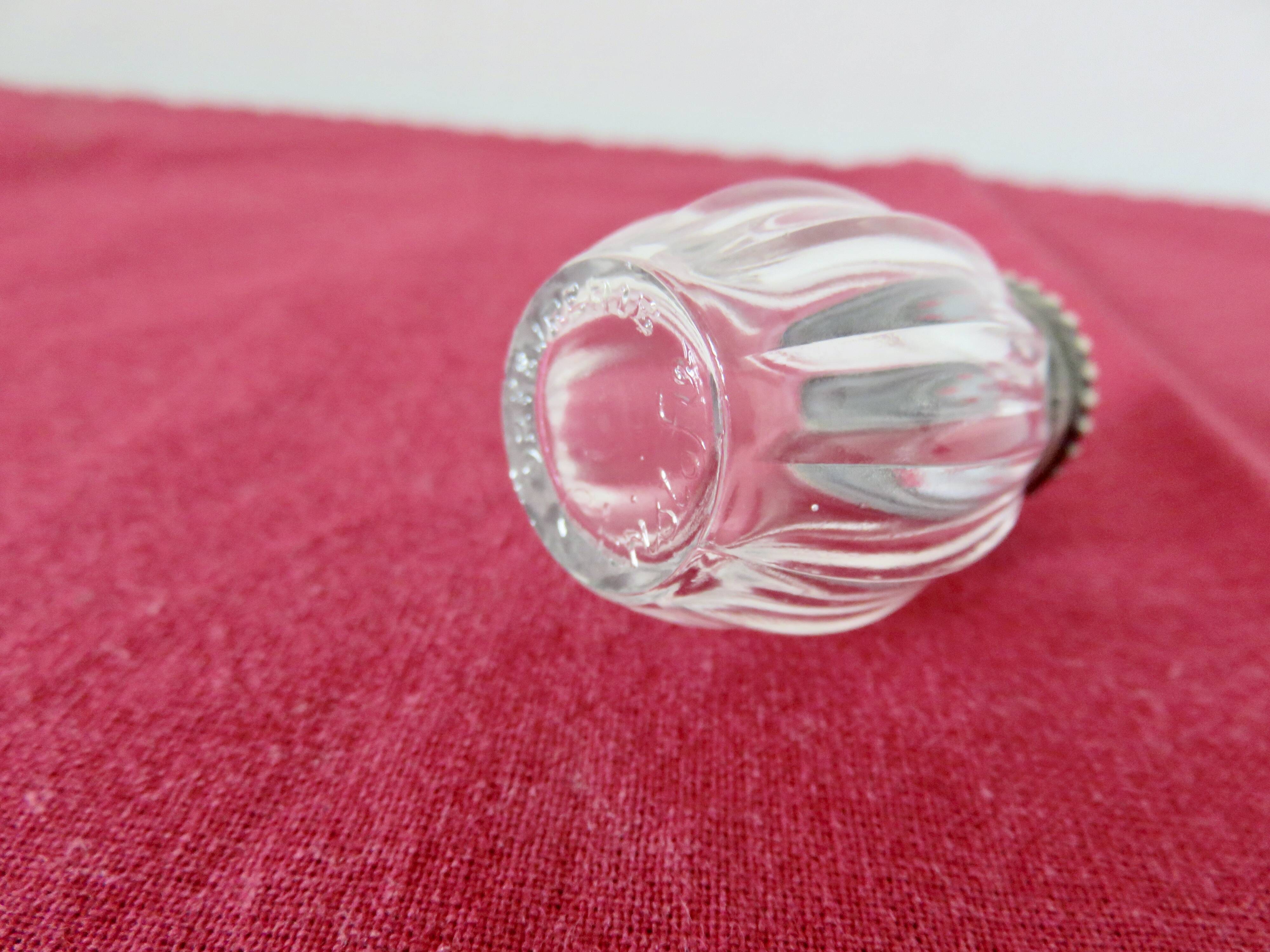 Salt and pepper "CHRISTOFLE" in solid silver in their original box, 1950.