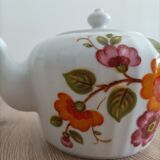 Vintage teapot 70s in German porcelain