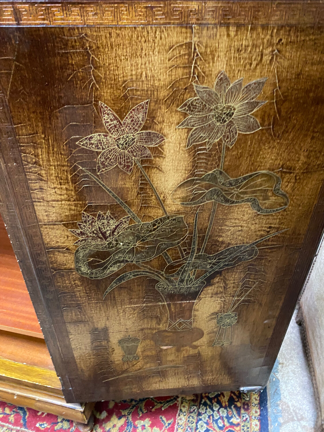 Bar furniture old Asian Chinese style transformed
