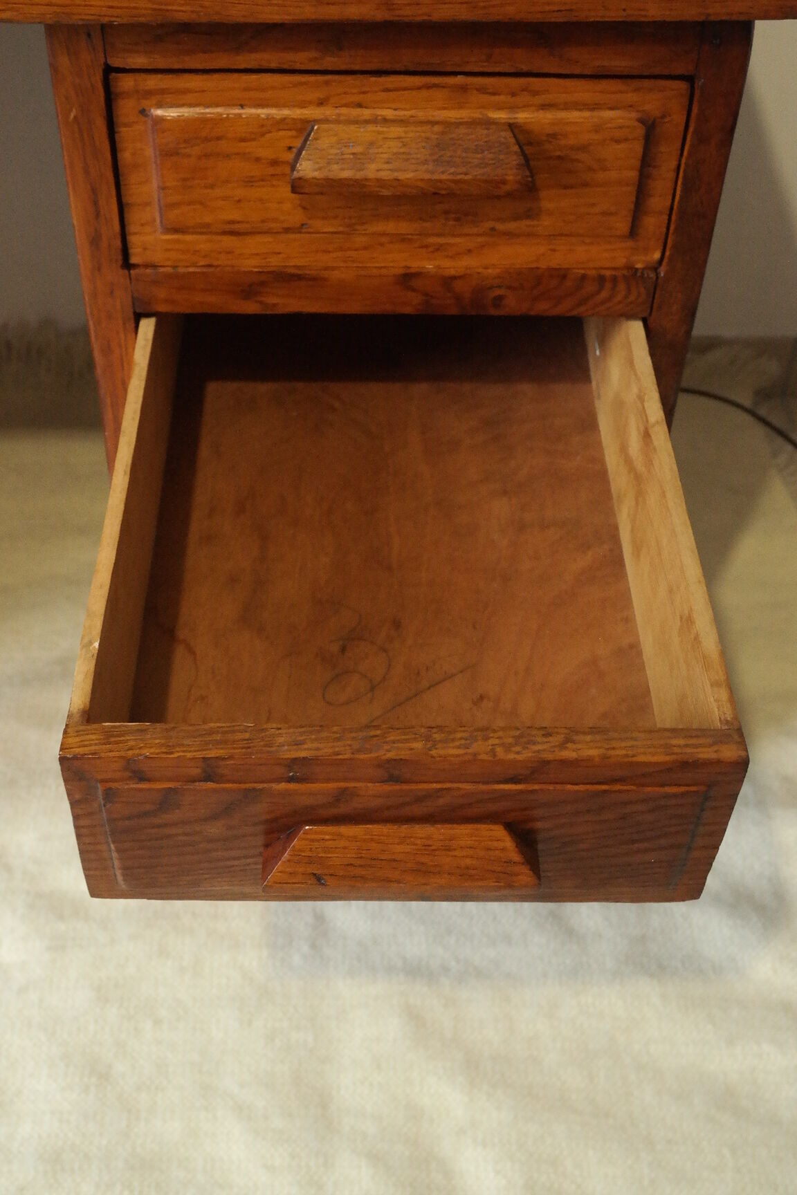 Bureau caisson d'atelier vintage en chêne