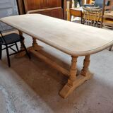 Farmhouse table