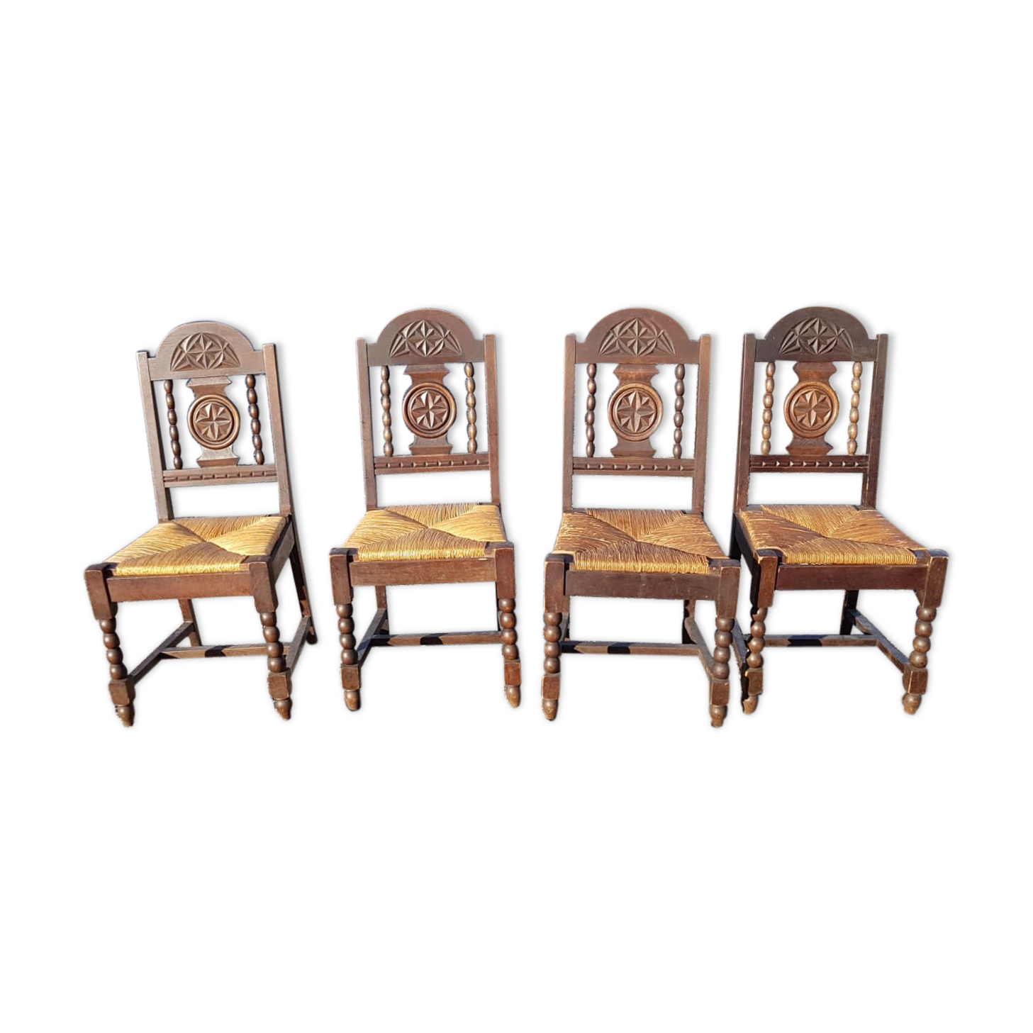 4 Neo-Basque chairs