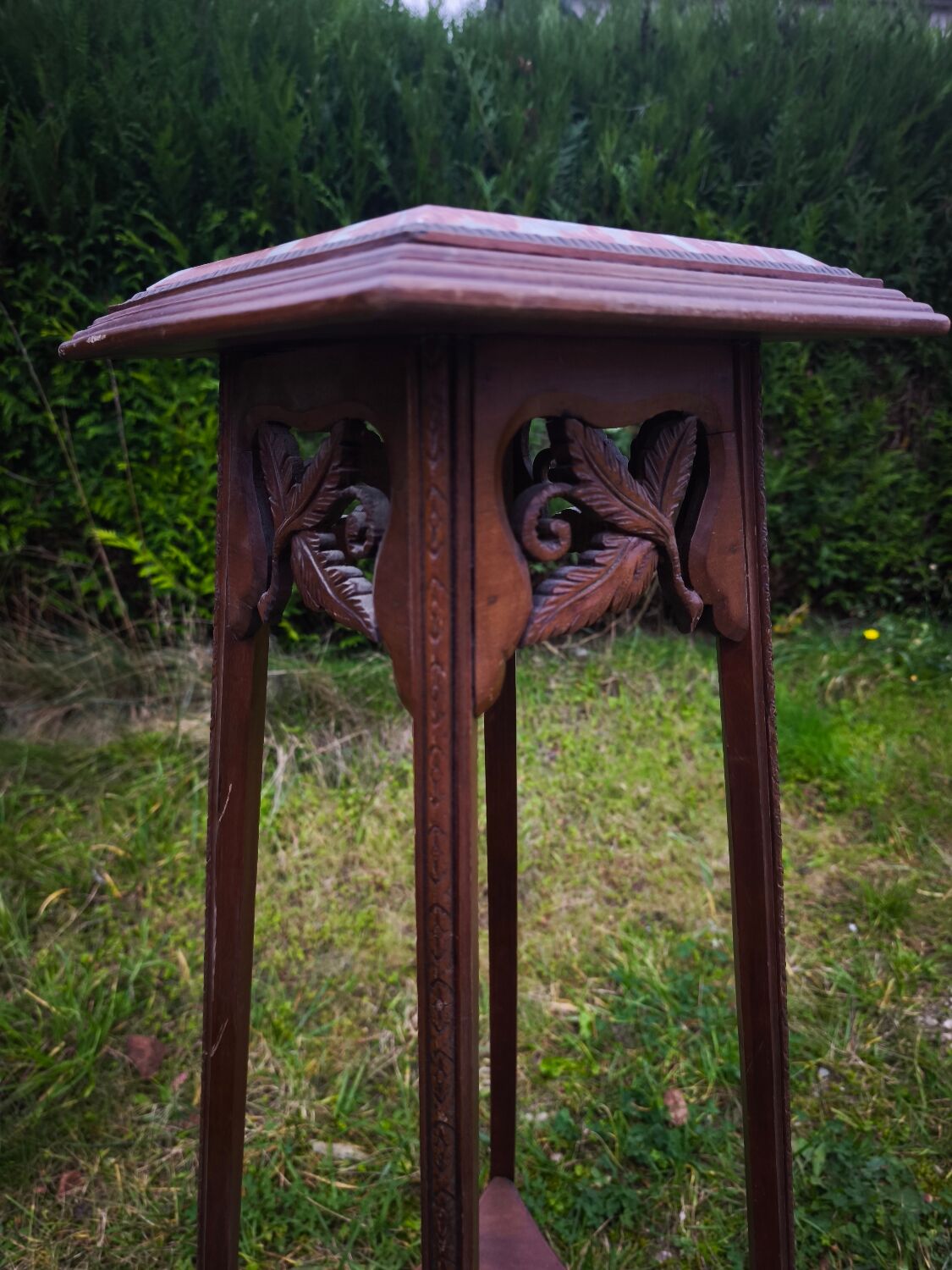 Wood and marble stool