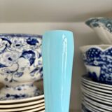 Vase, soliflore en opaline bleu ciel